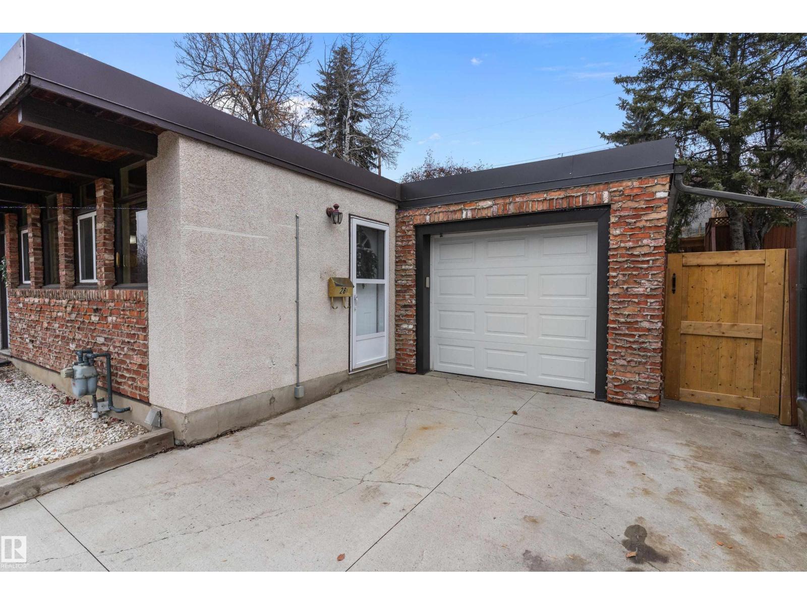 28 GREENWICH CR, St. Albert