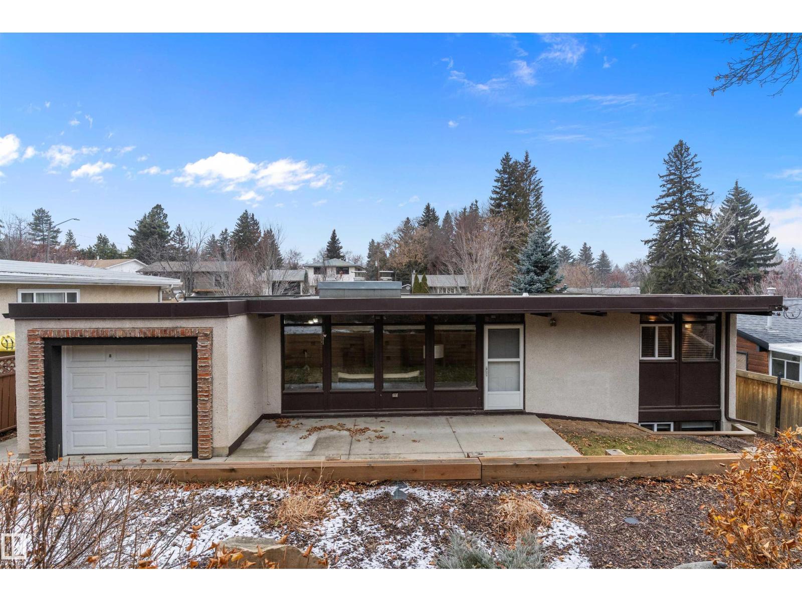 28 GREENWICH CR, St. Albert