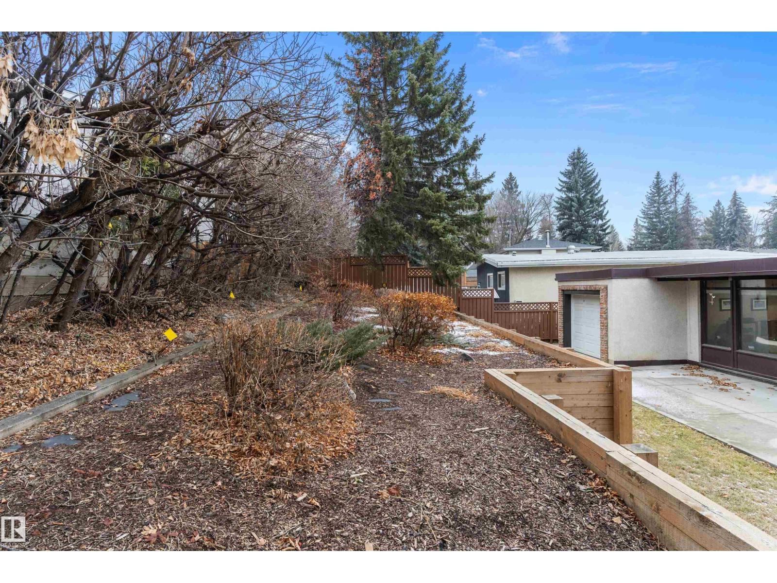 28 GREENWICH CR, St. Albert