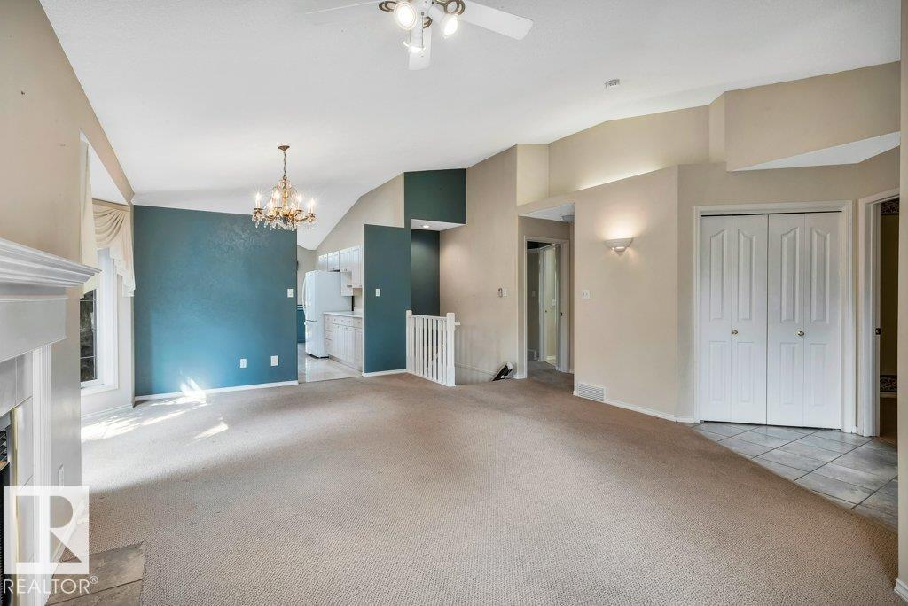 112 Haddow CL NW, Edmonton