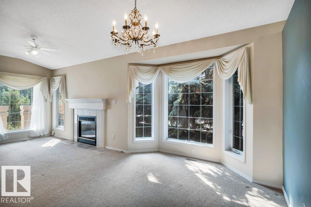 112 Haddow CL NW, Edmonton