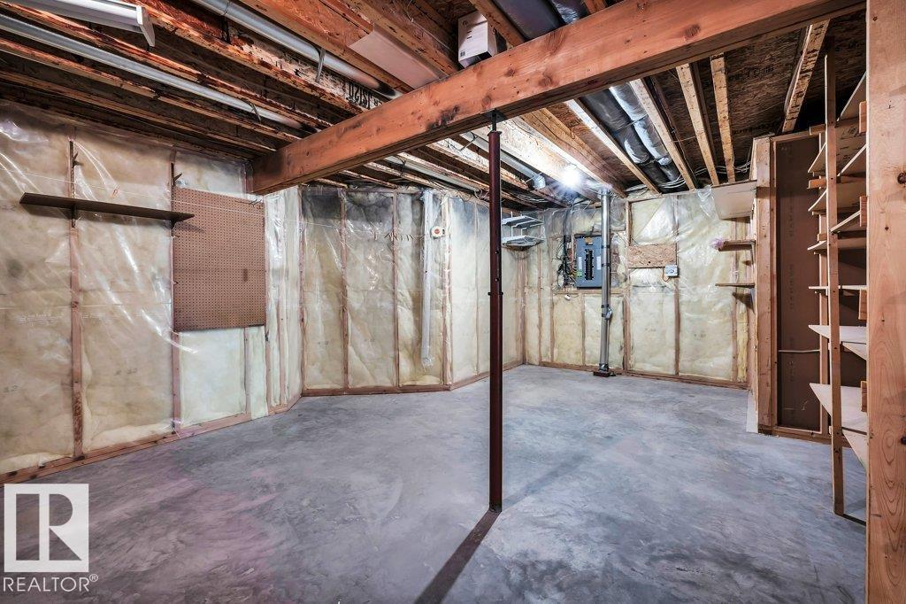 112 Haddow CL NW, Edmonton