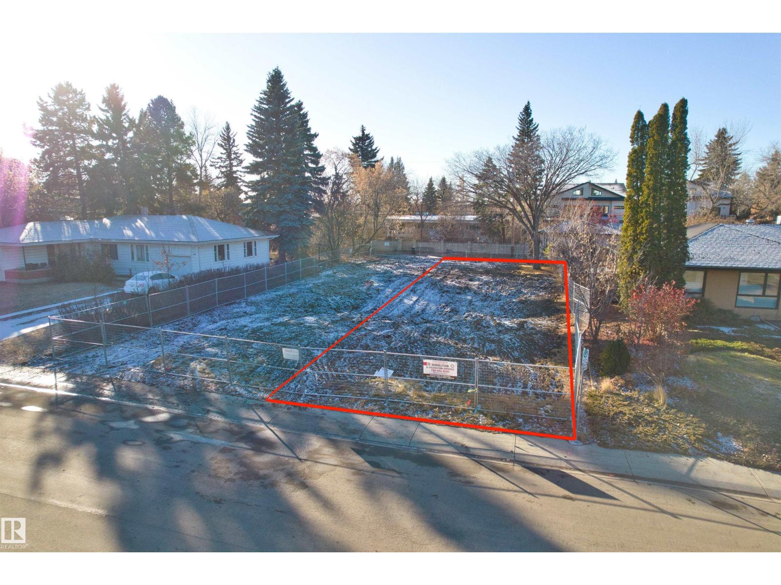 8350 120 ST NW, Edmonton