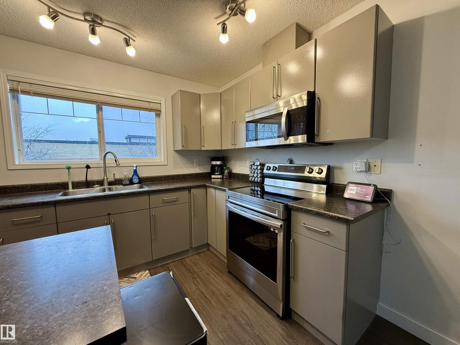 #25 70 CAVAN RD, Sherwood Park