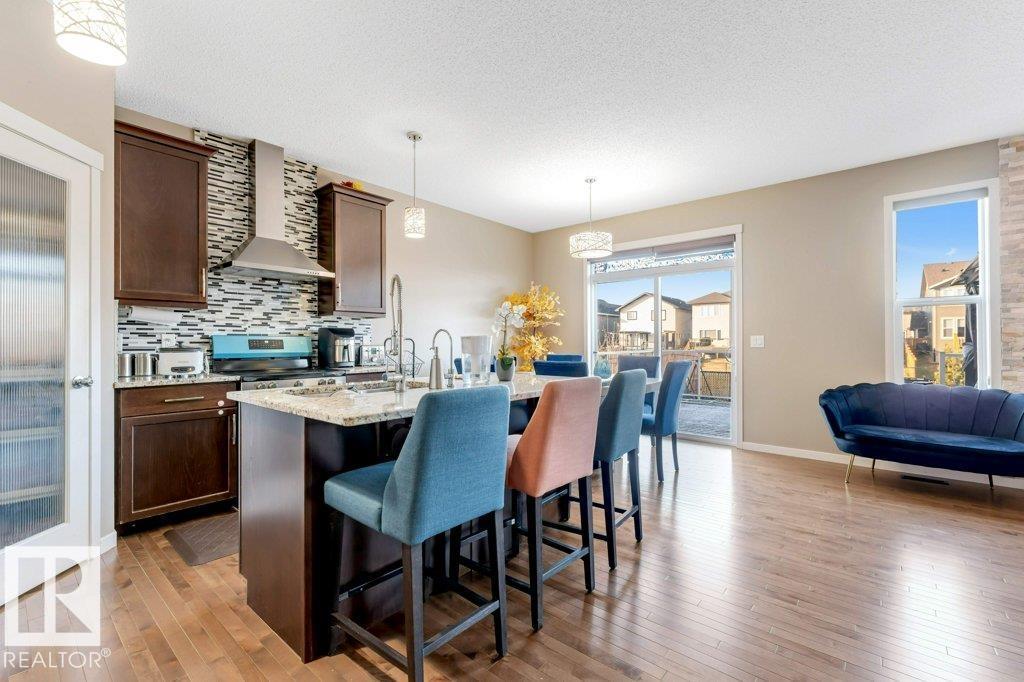 5424 20 AV SW, Edmonton