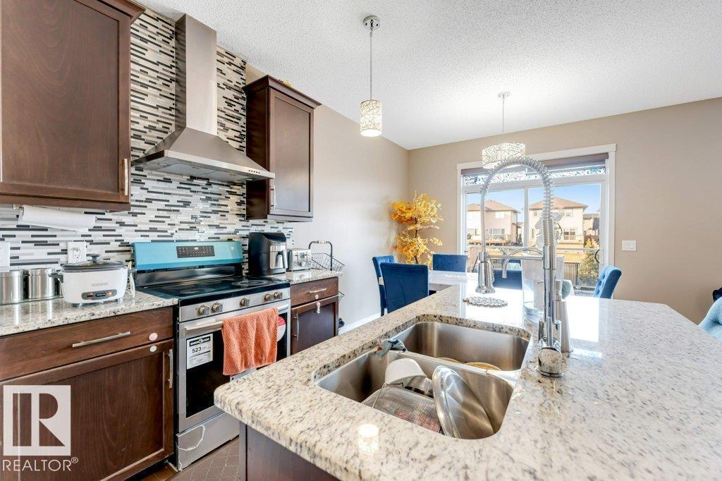 5424 20 AV SW, Edmonton