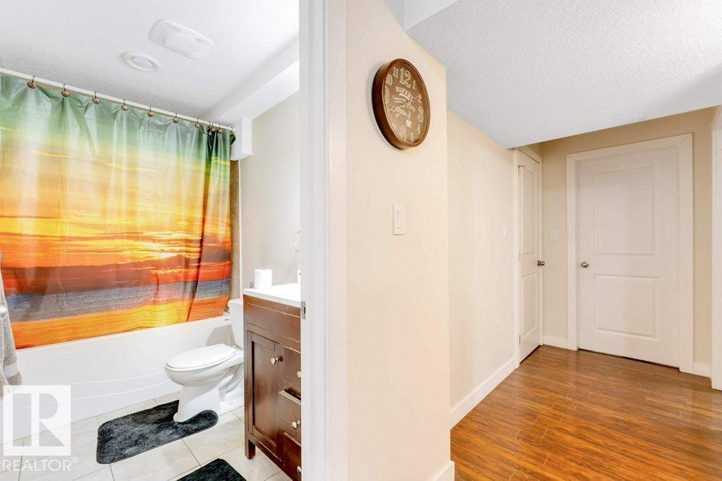 5424 20 AV SW, Edmonton