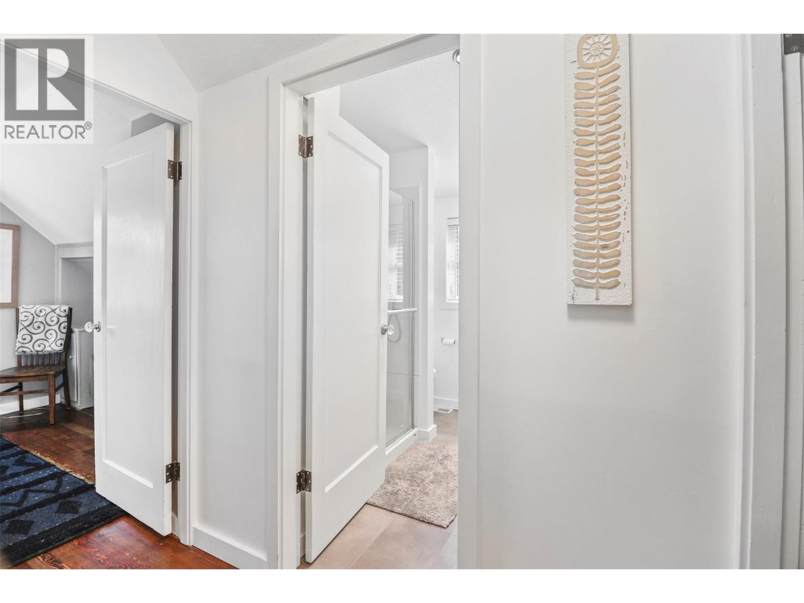 1060 Pleasant Street, Kamloops