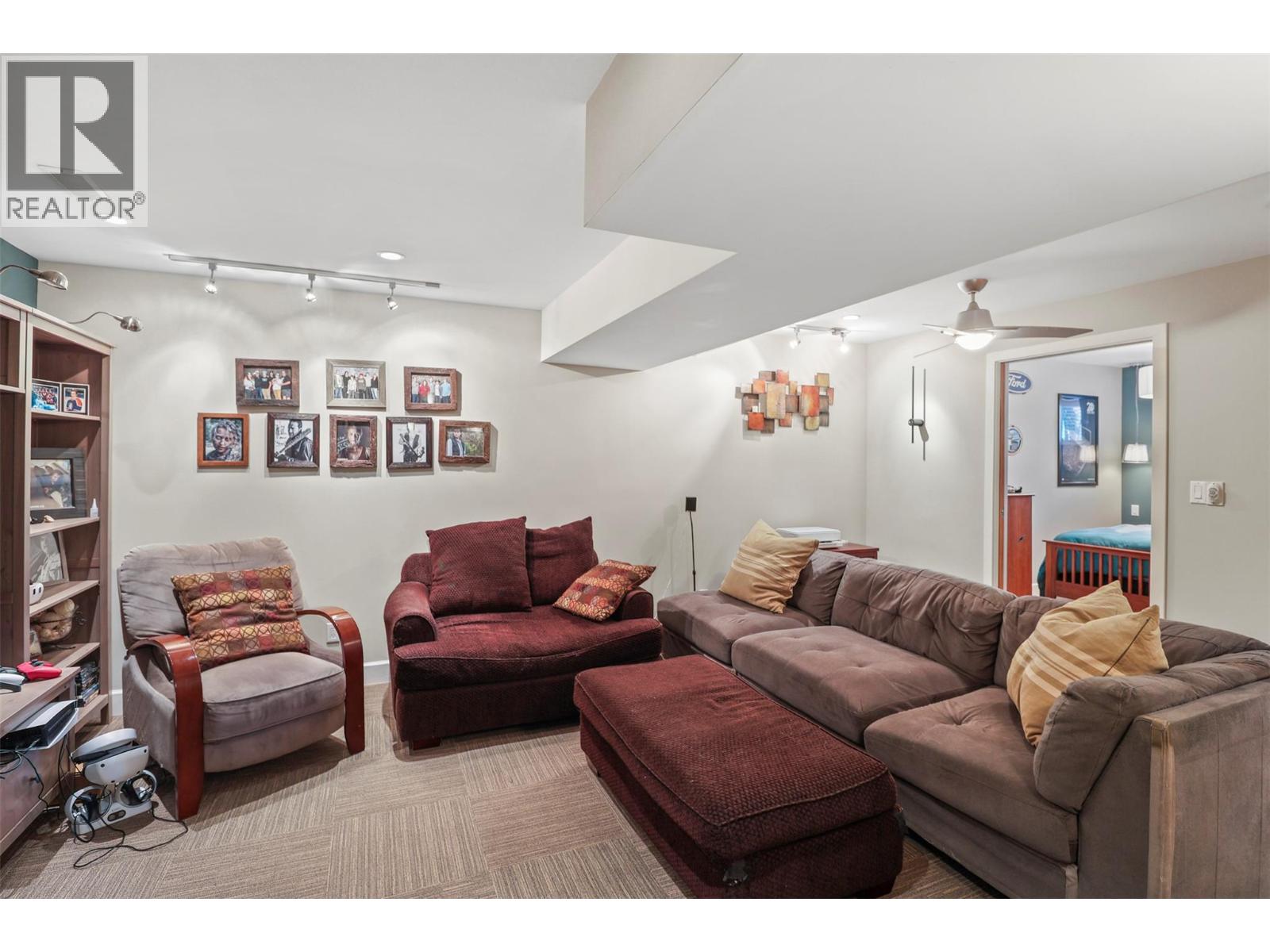 1060 Pleasant Street, Kamloops