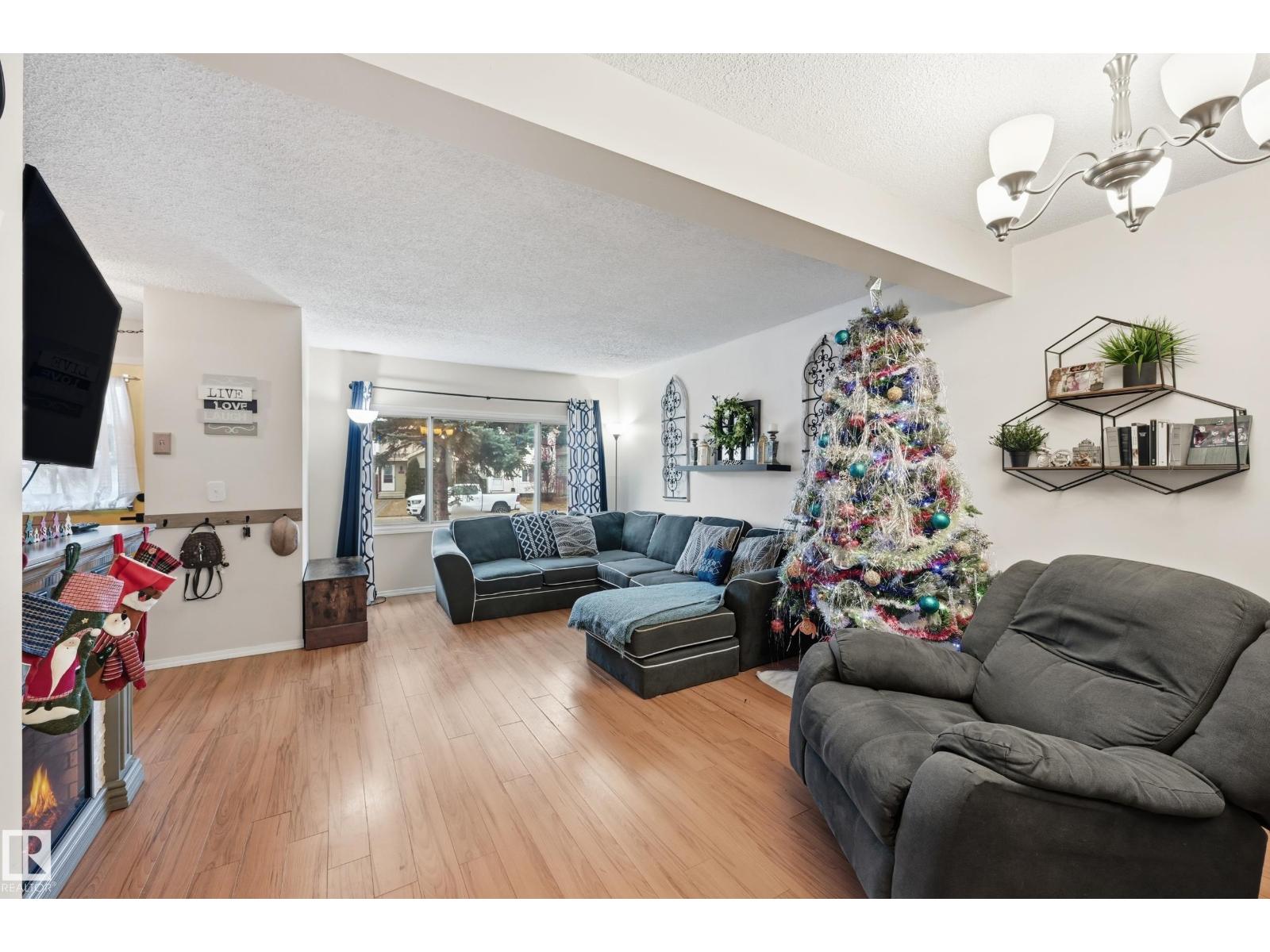 18423 95A AV NW, Edmonton