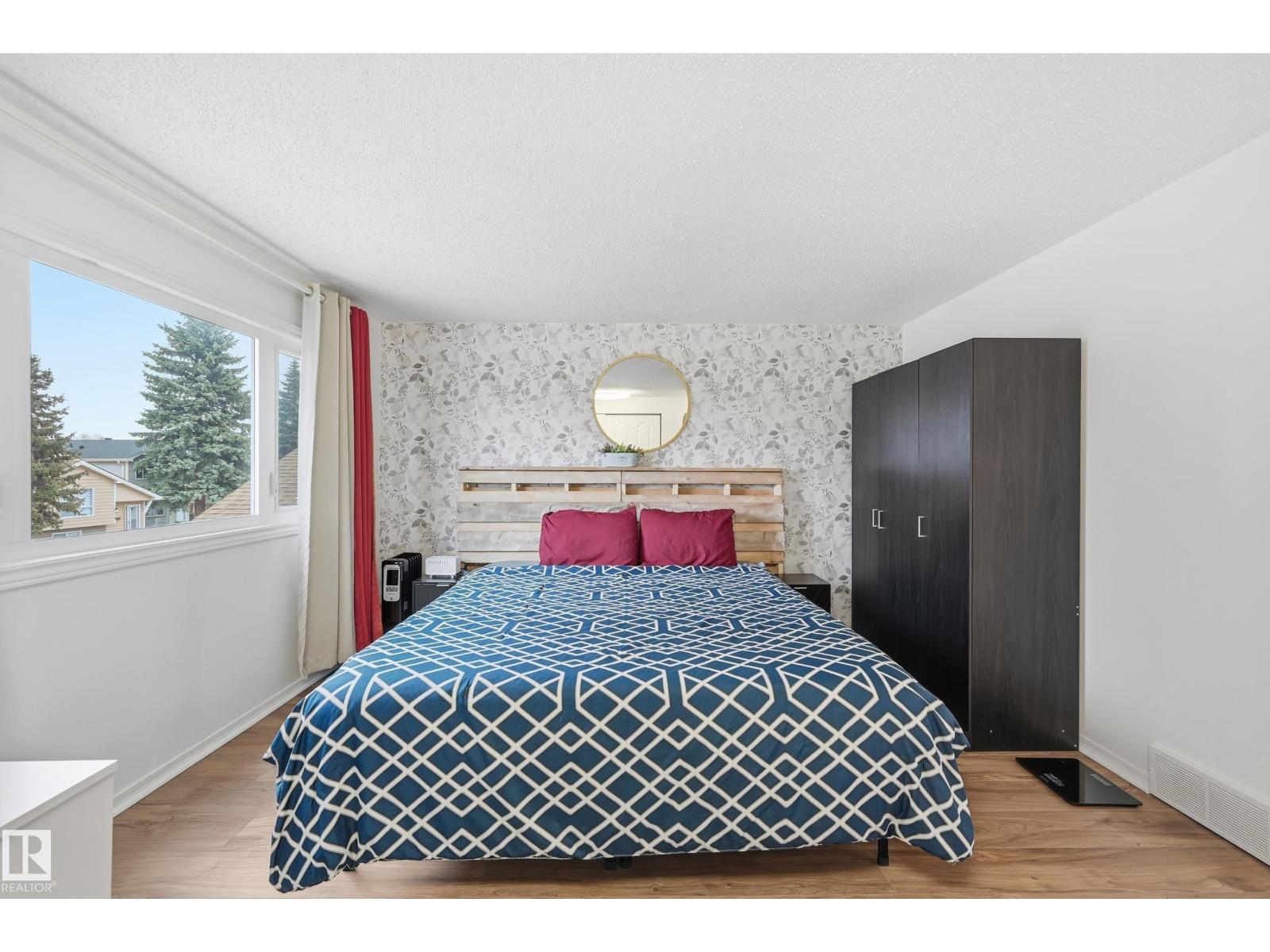 18423 95A AV NW, Edmonton