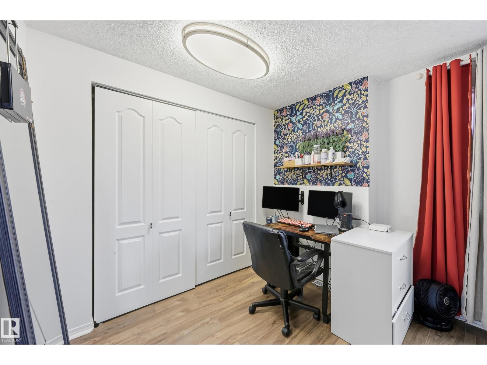 18423 95A AV NW, Edmonton