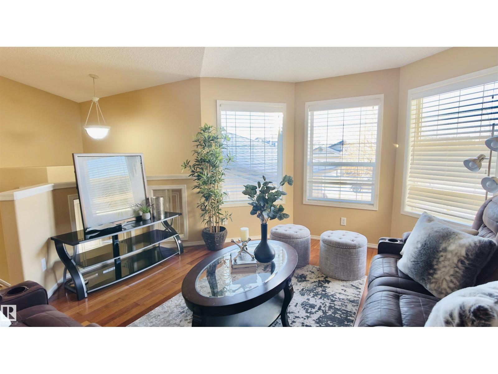 13023 35 ST NW, Edmonton