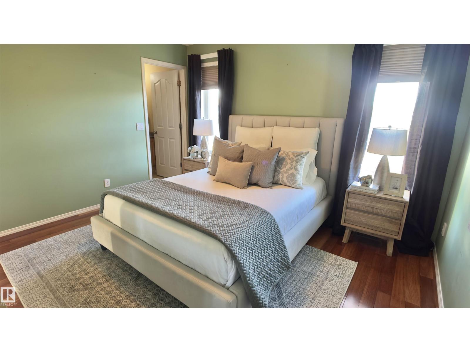 13023 35 ST NW, Edmonton