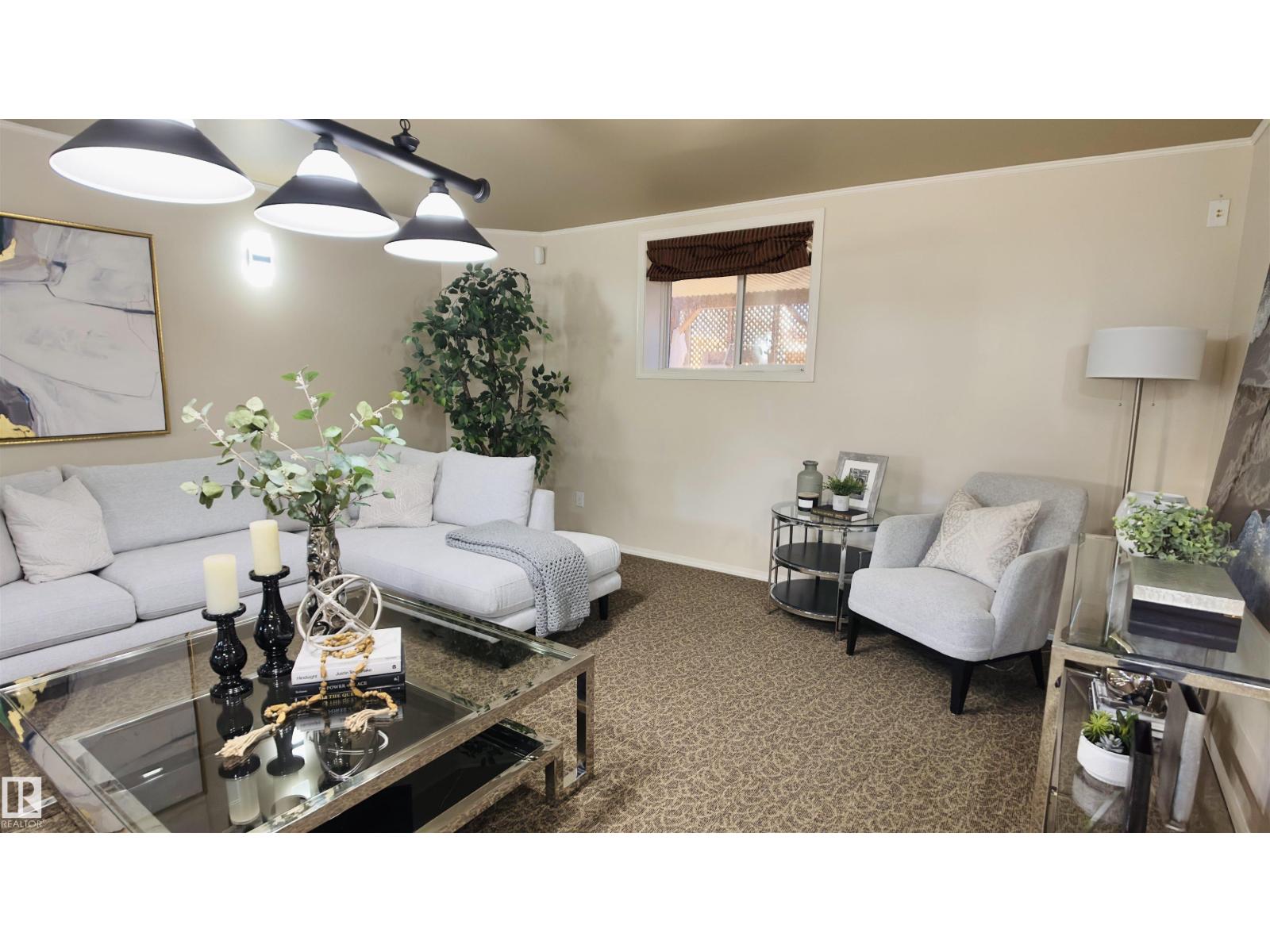 13023 35 ST NW, Edmonton