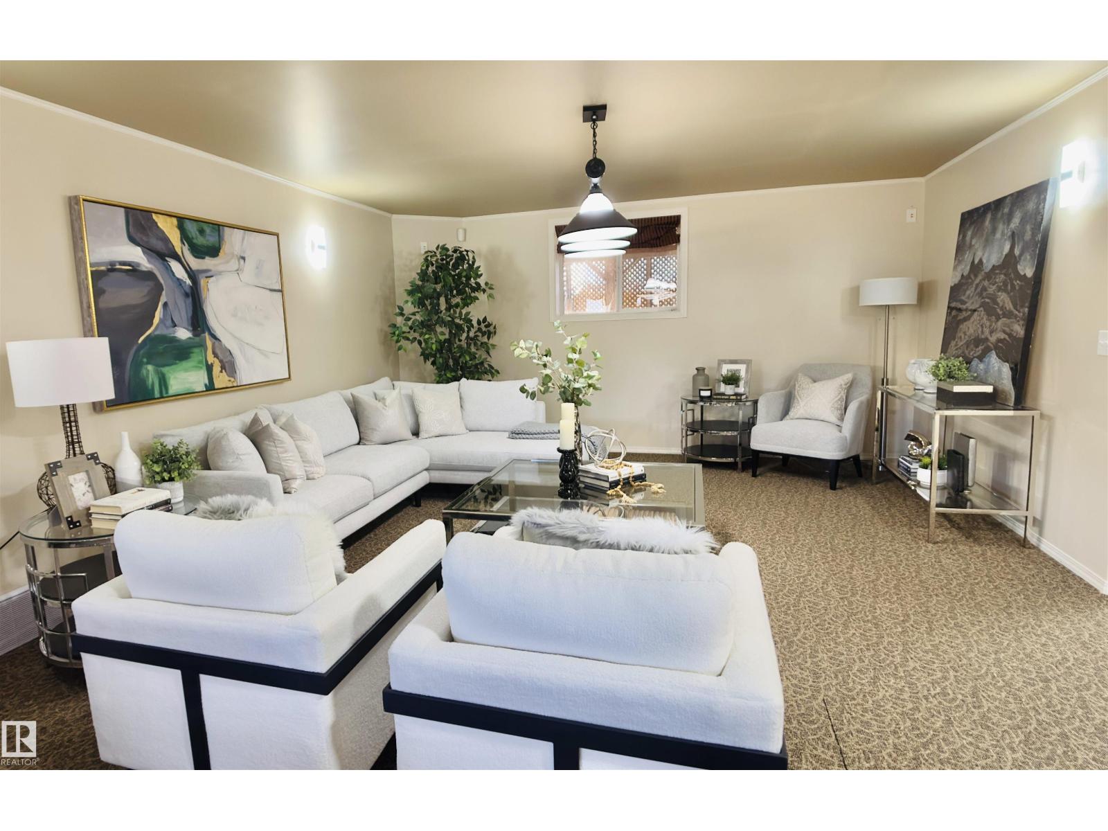 13023 35 ST NW, Edmonton