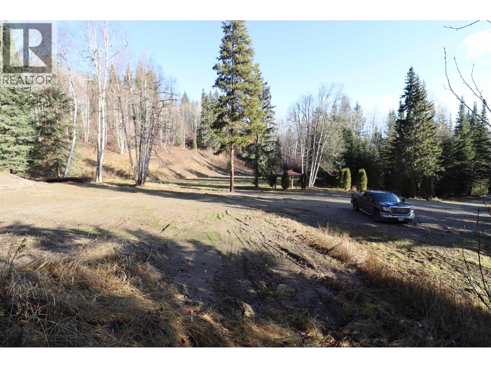 Photo 12 of 17 — 1322 IONA ROAD · Prince George, BC