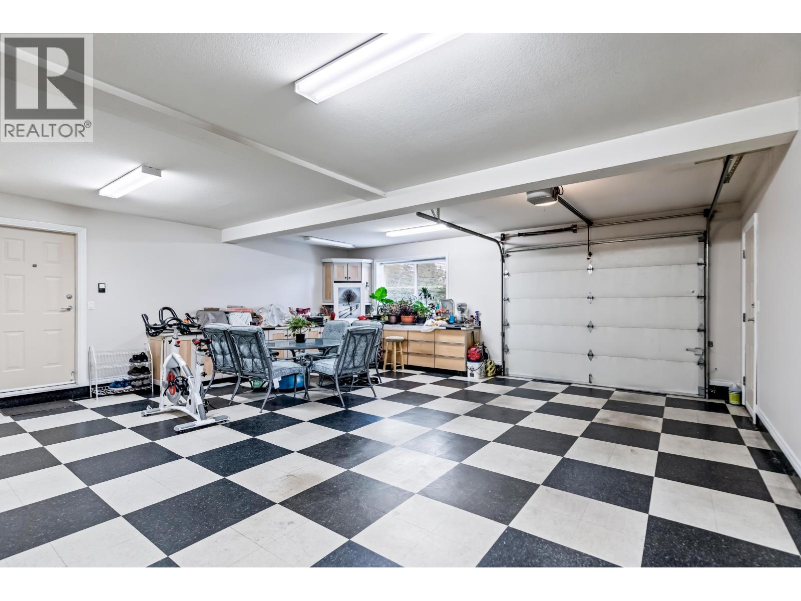 19573 116B AVENUE, Pitt Meadows