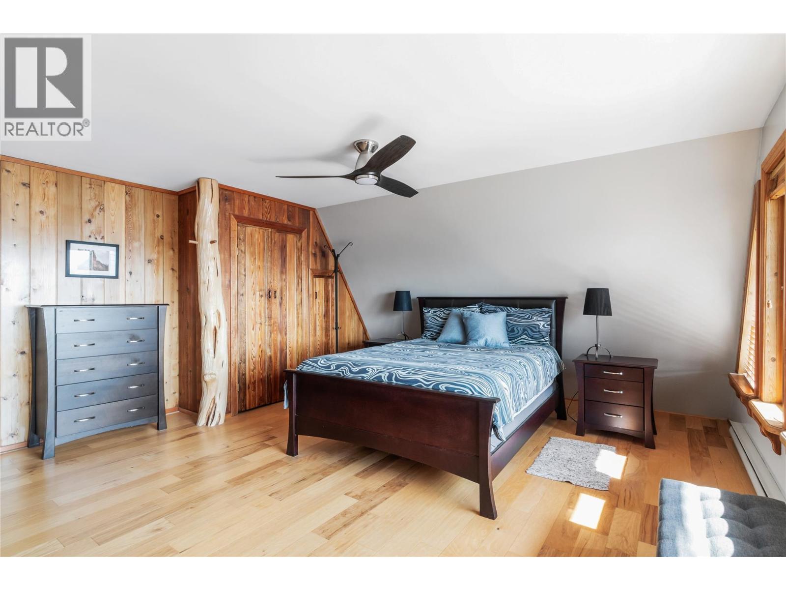 4878 Leopold Road, Celista