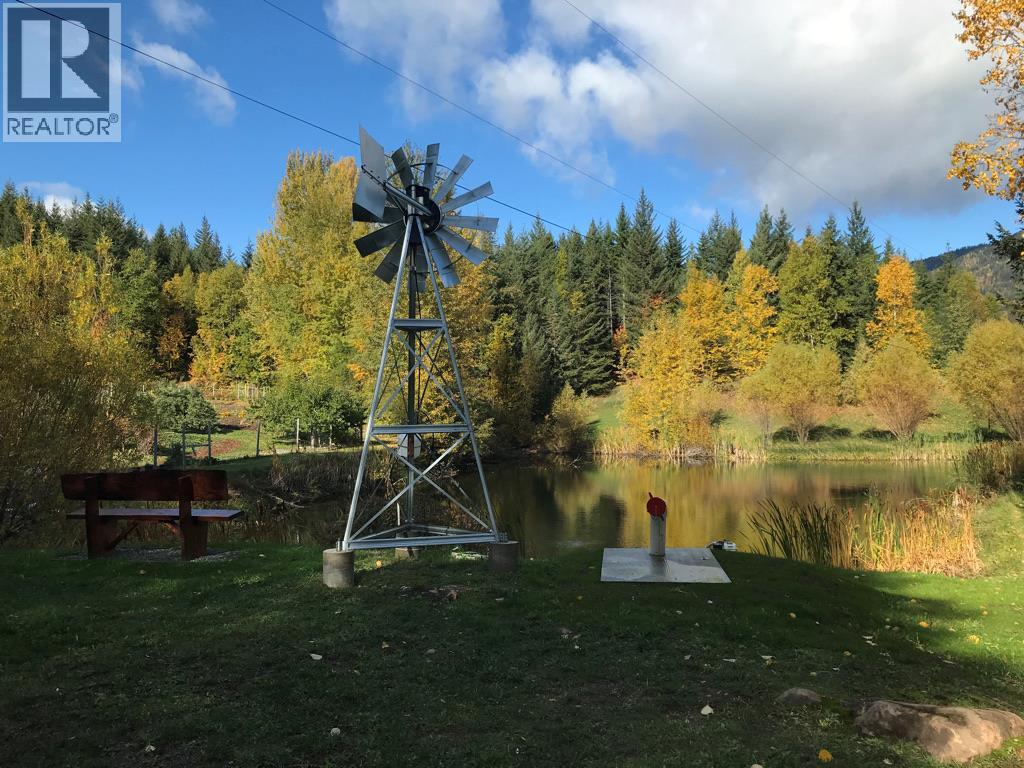 4878 Leopold Road, Celista