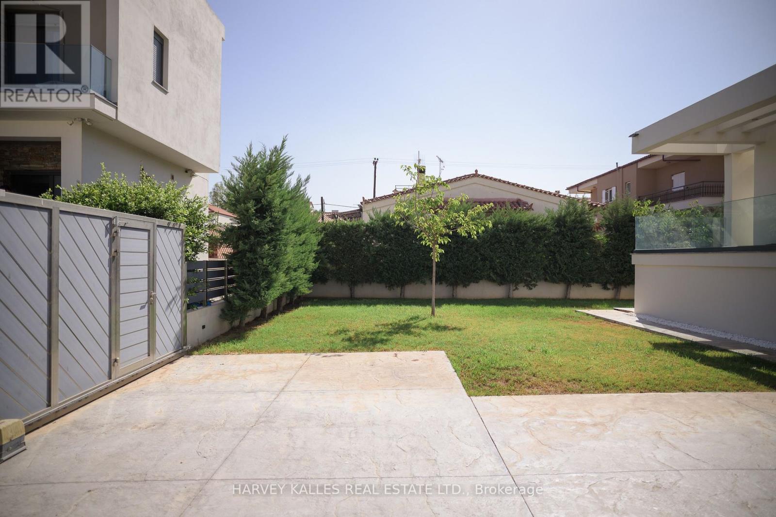 VILLA 4 IMION STREET - 44