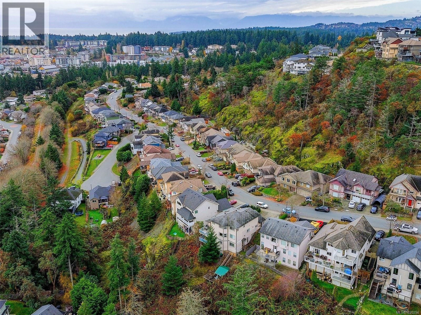 2530 Crystalview Dr, Langford