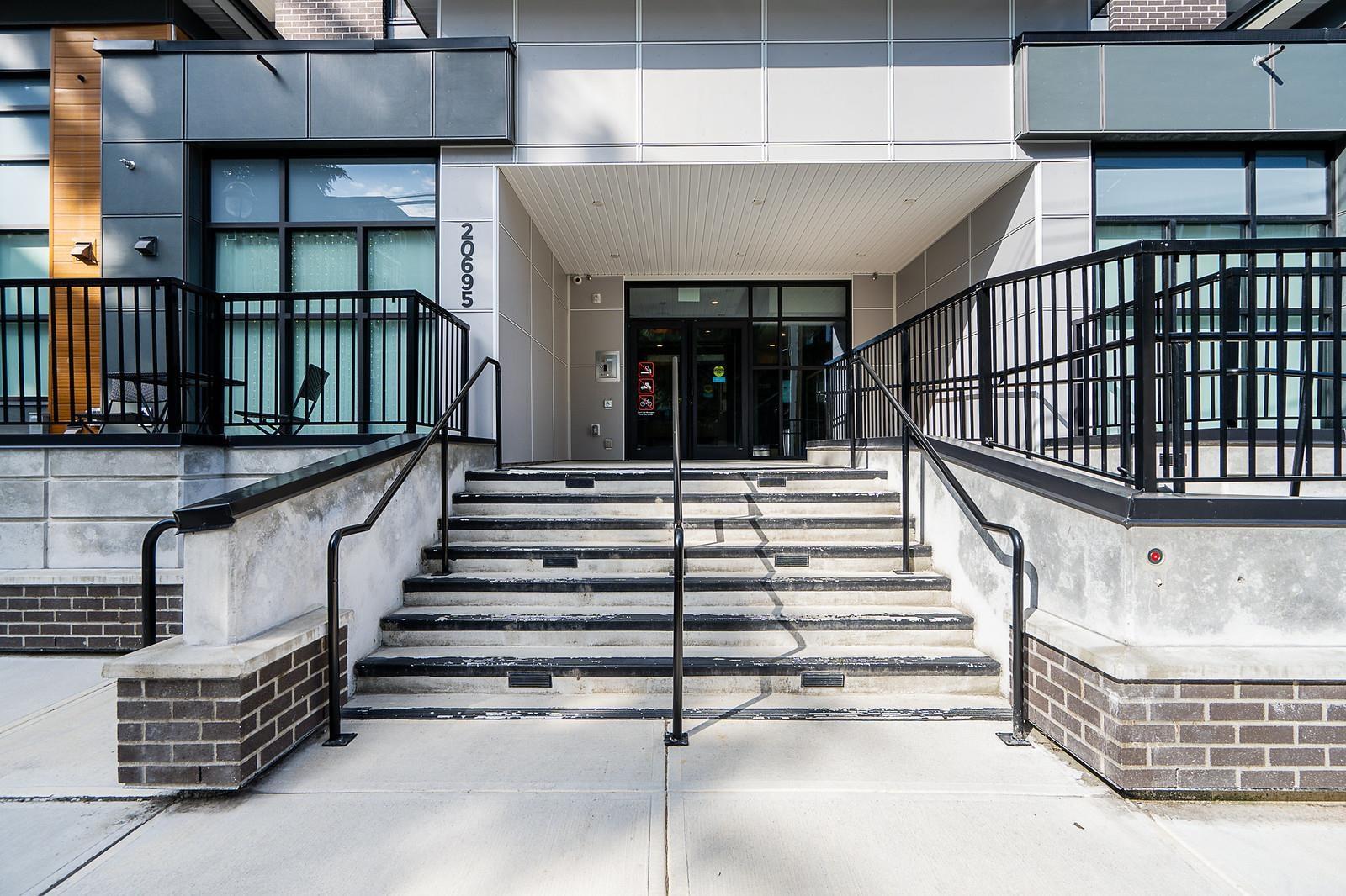 406 20695 EASTLEIGH CRESCENT, Langley