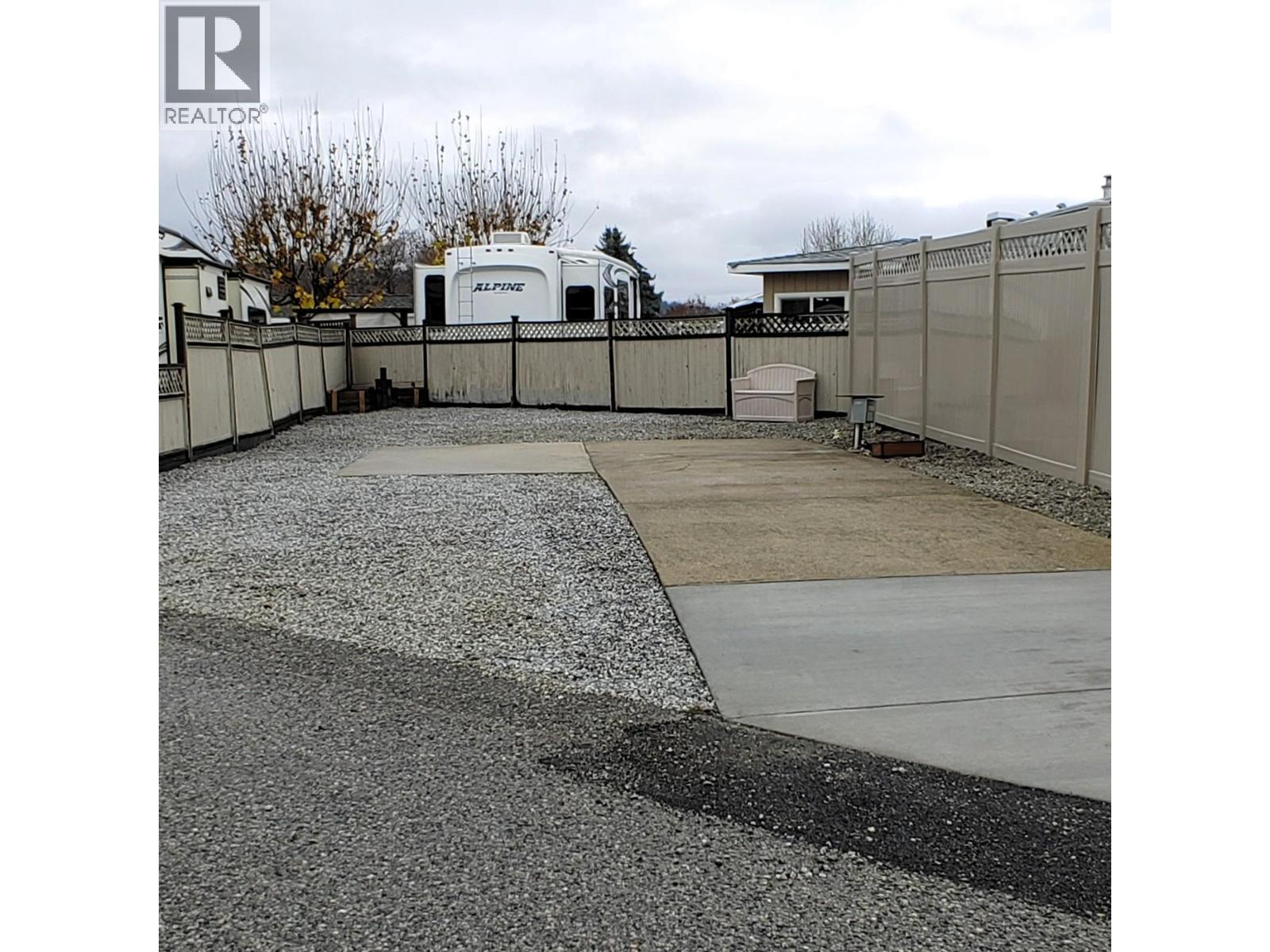 114 415 Commonwealth Road, Kelowna