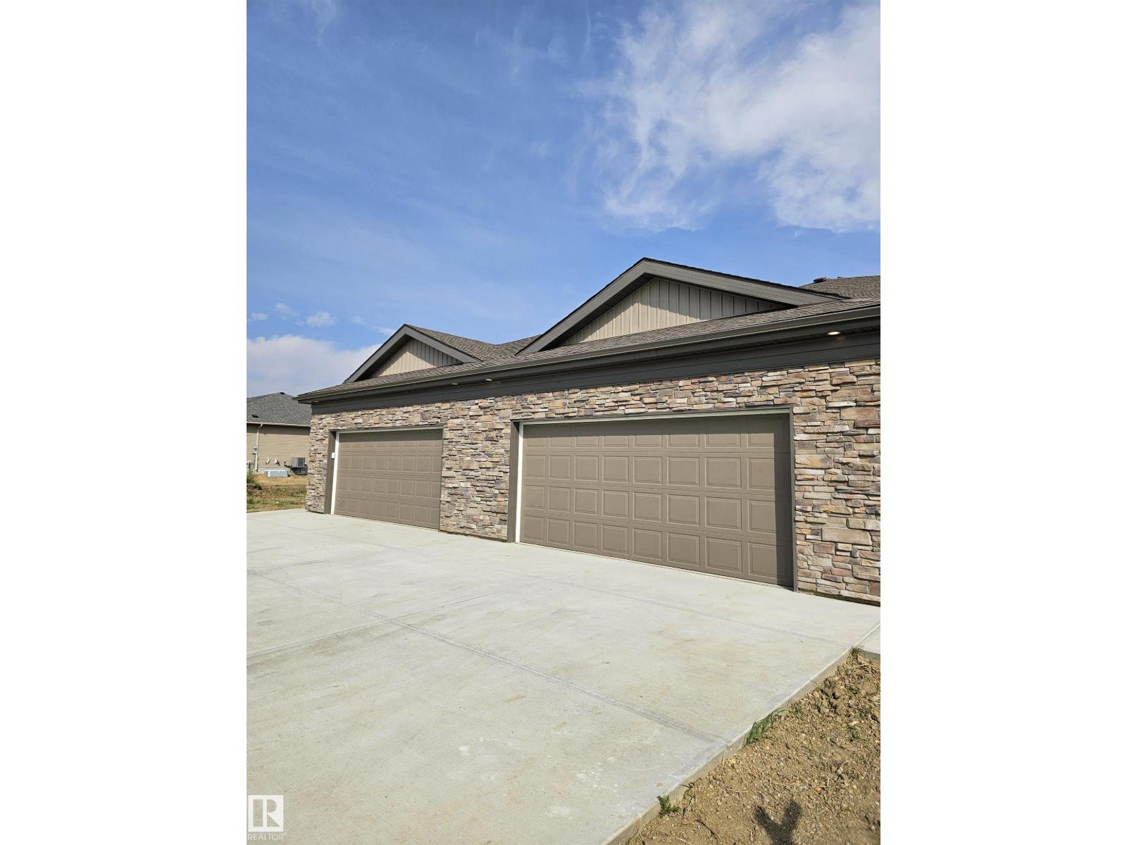 #42 11 DALTON LI, Spruce Grove