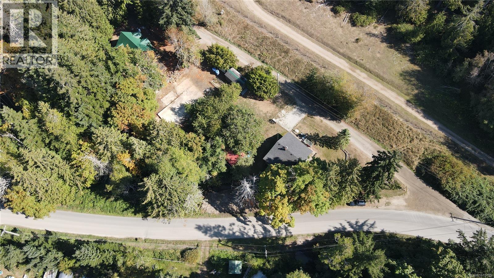 110 Ross Rd, Salt Spring