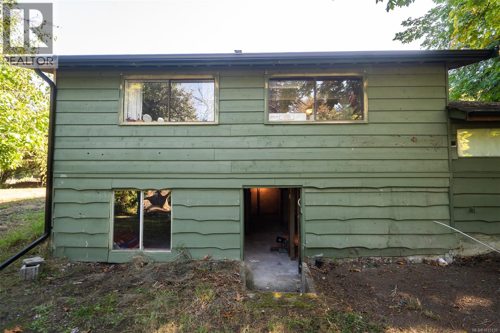 110 Ross Rd, Salt Spring