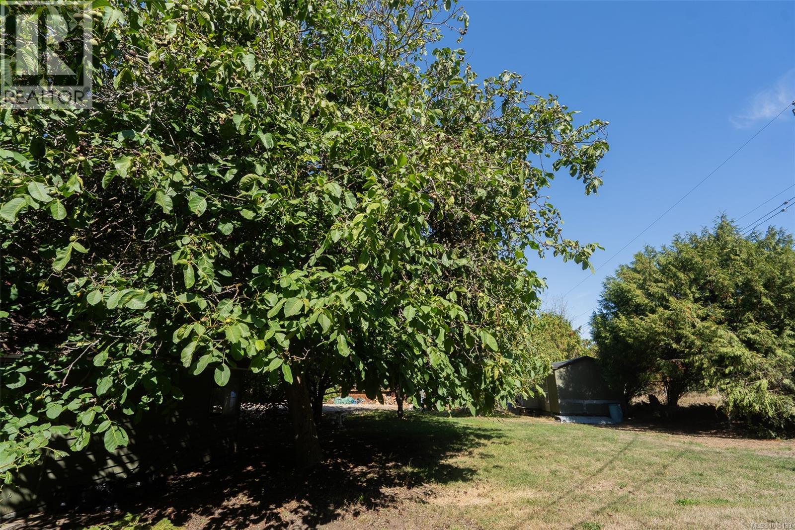 110 Ross Rd, Salt Spring