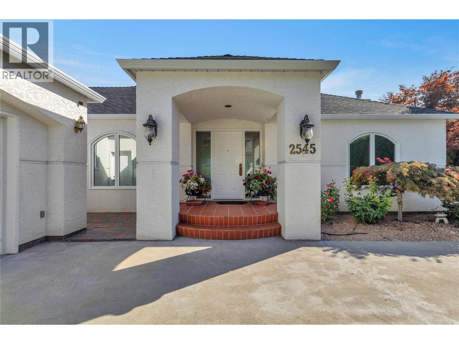 2545 Campbell Road, West Kelowna