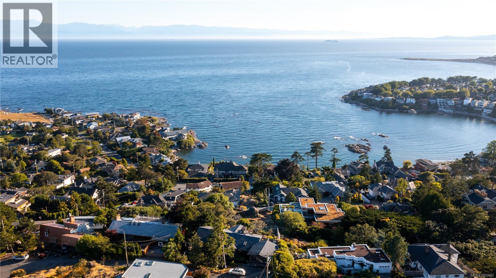  176 Barkley Terrace, Oak Bay