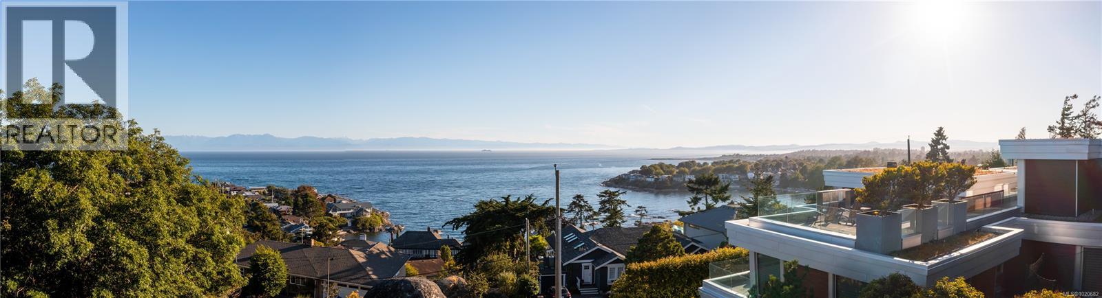  176 Barkley Terrace, Oak Bay
