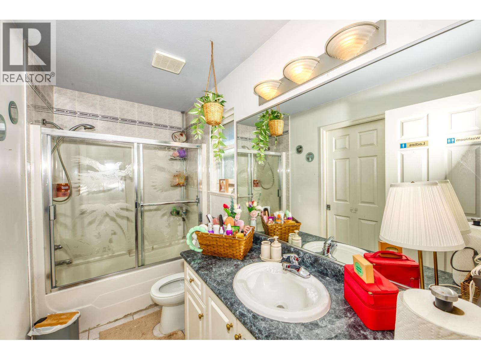 826 E 13TH STREET, North Vancouver