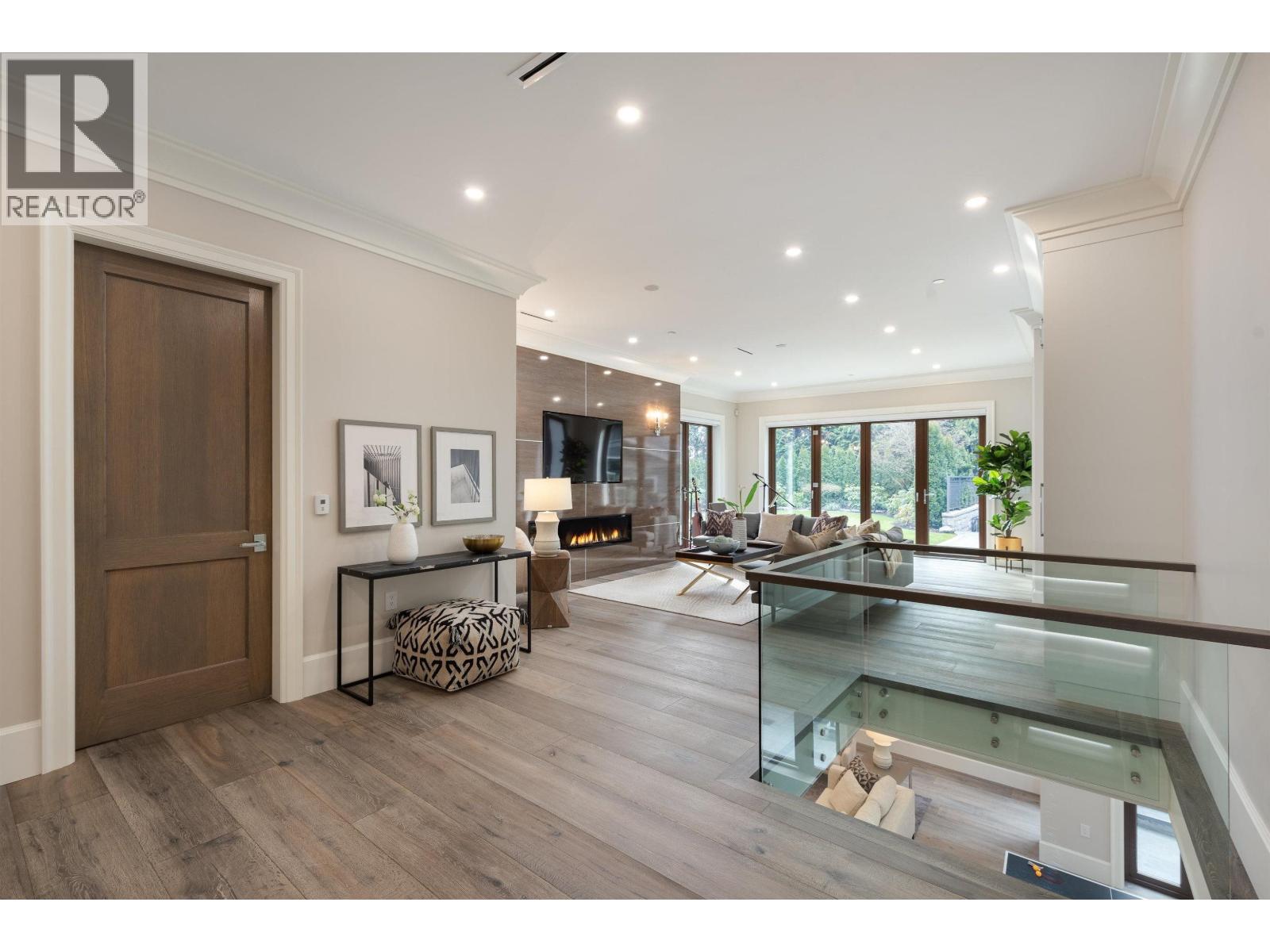 5637 LABURNUM STREET, Vancouver