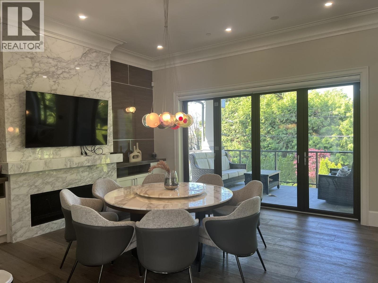 5637 LABURNUM STREET, Vancouver