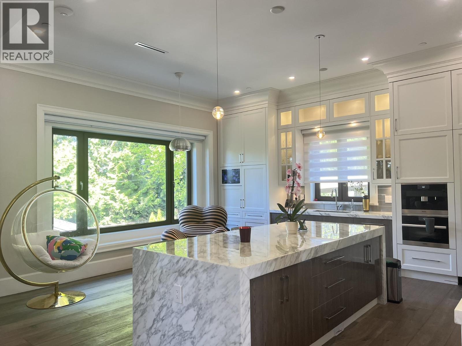 5637 LABURNUM STREET, Vancouver