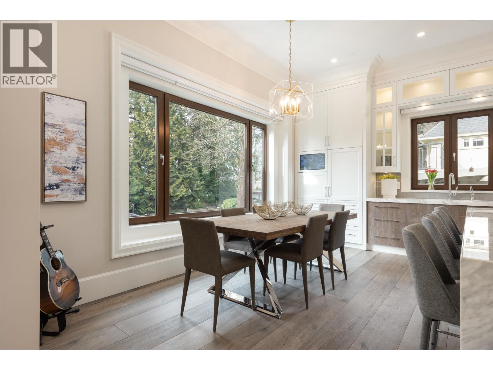 5637 LABURNUM STREET, Vancouver