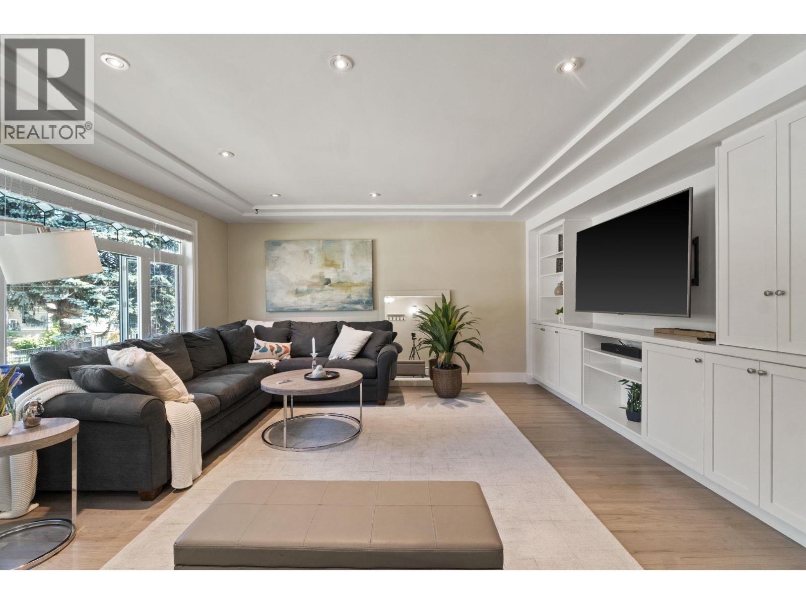 358 ALBERTA STREET, New Westminster