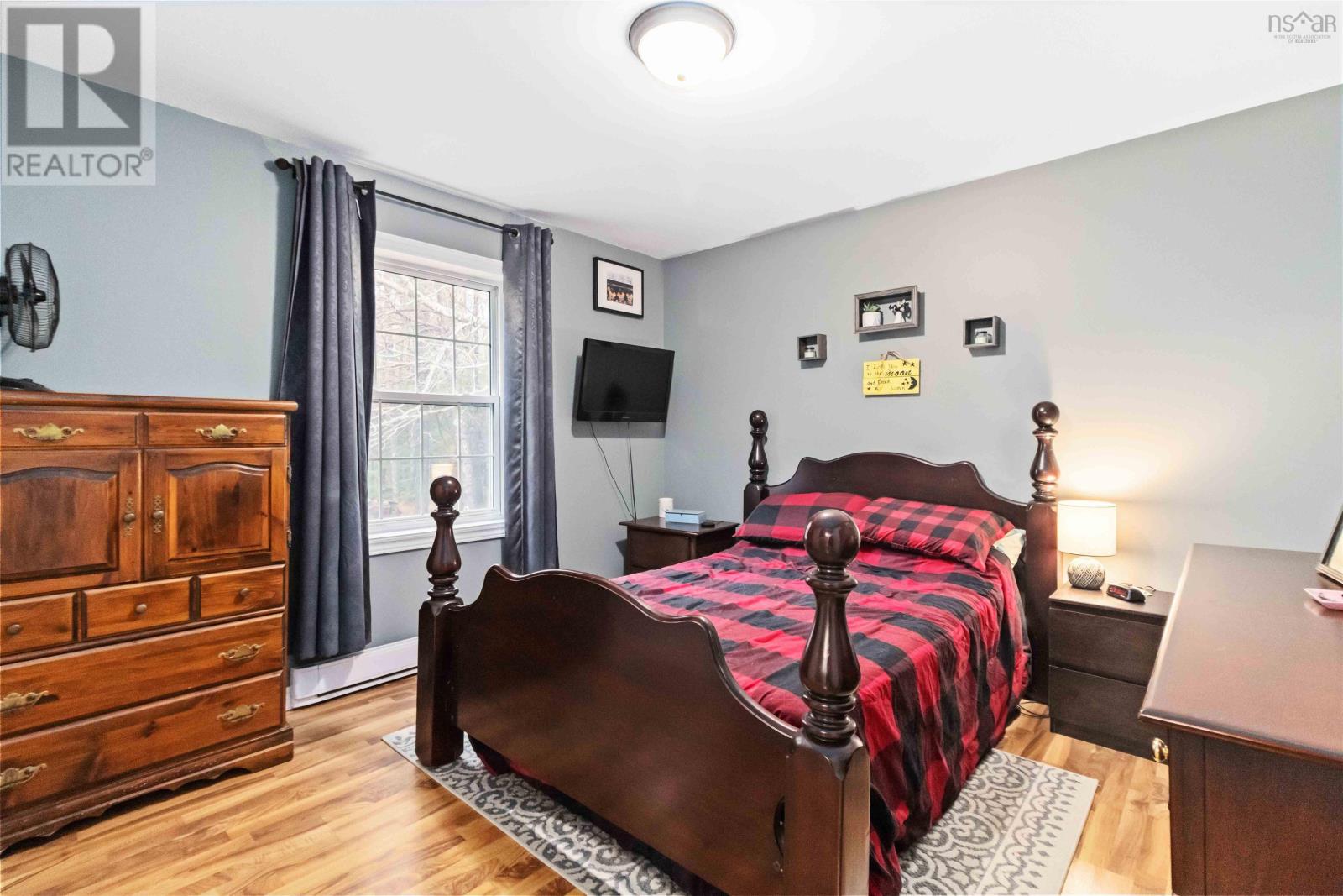 Property 20 of 35 of 30 Heather Avenue