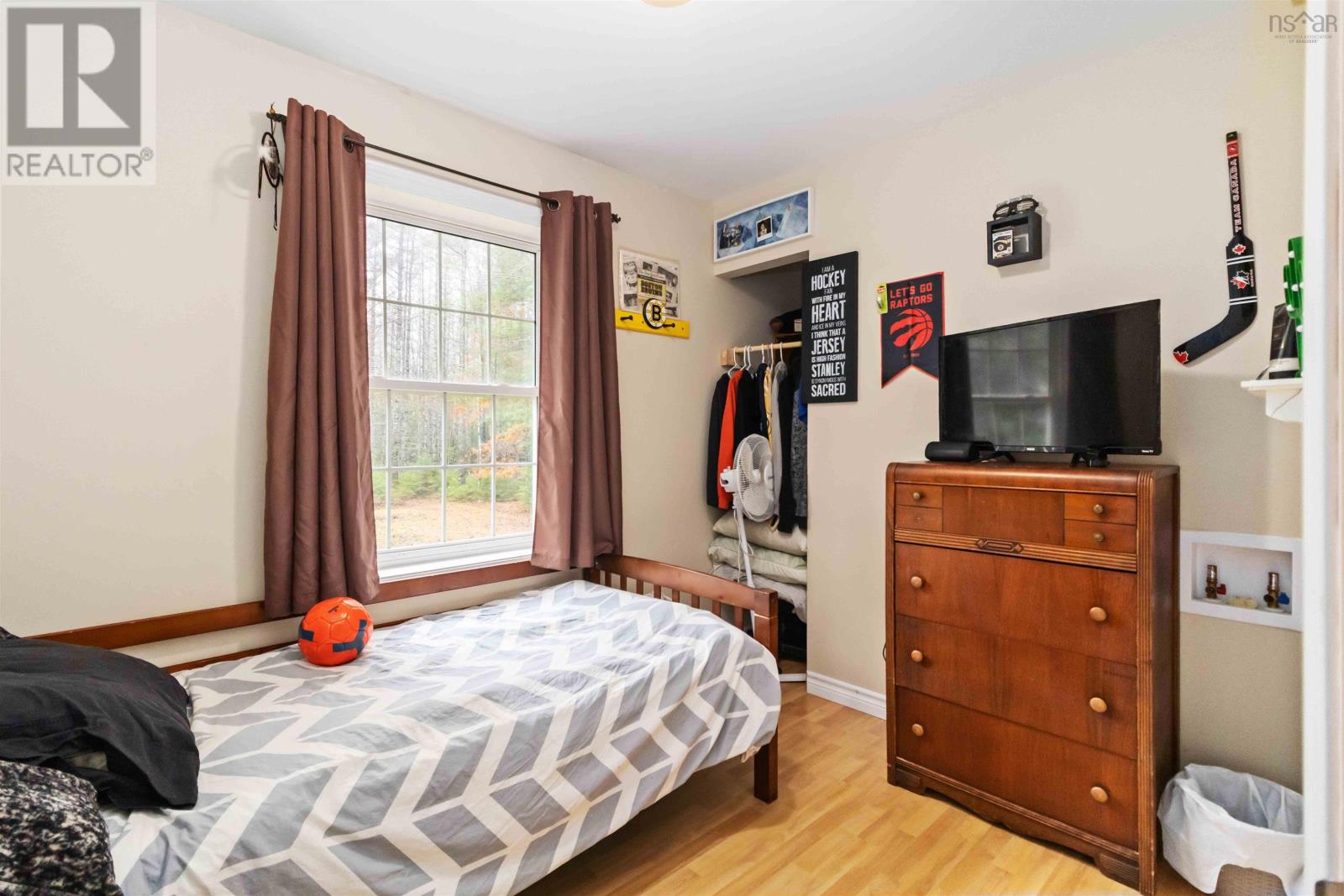 Property 22 of 35 of 30 Heather Avenue