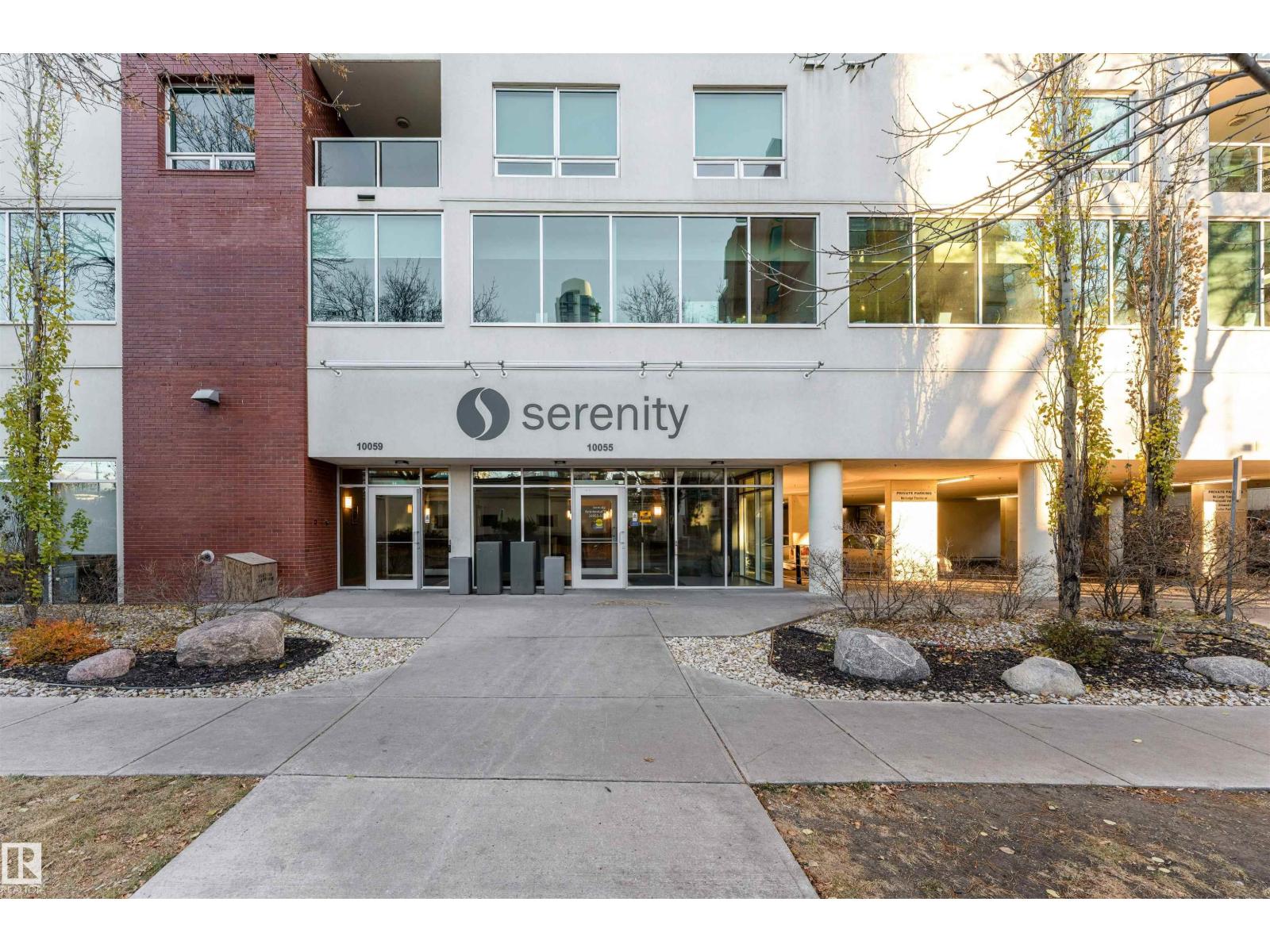 #807 10055 118 ST NW, Edmonton