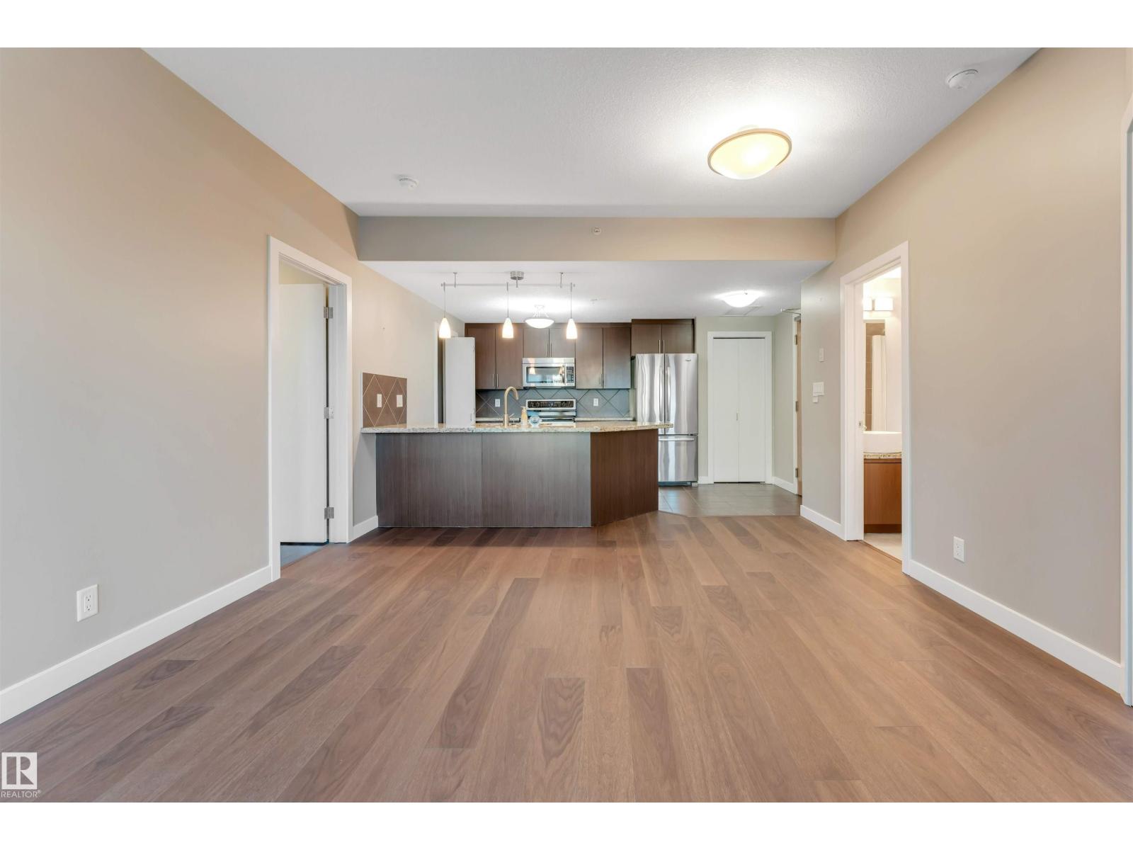 #807 10055 118 ST NW, Edmonton