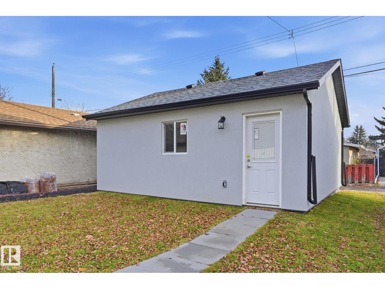 10727 65 ST NW, Edmonton