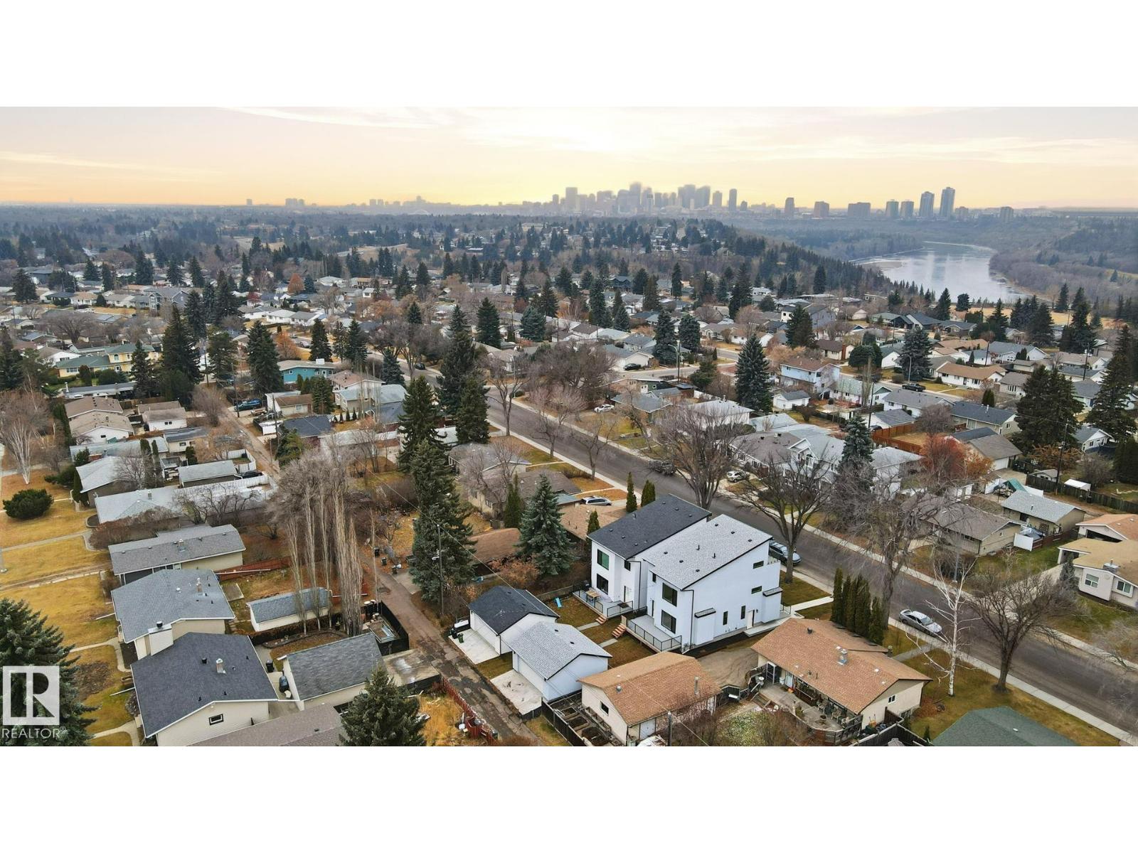 10727 65 ST NW, Edmonton