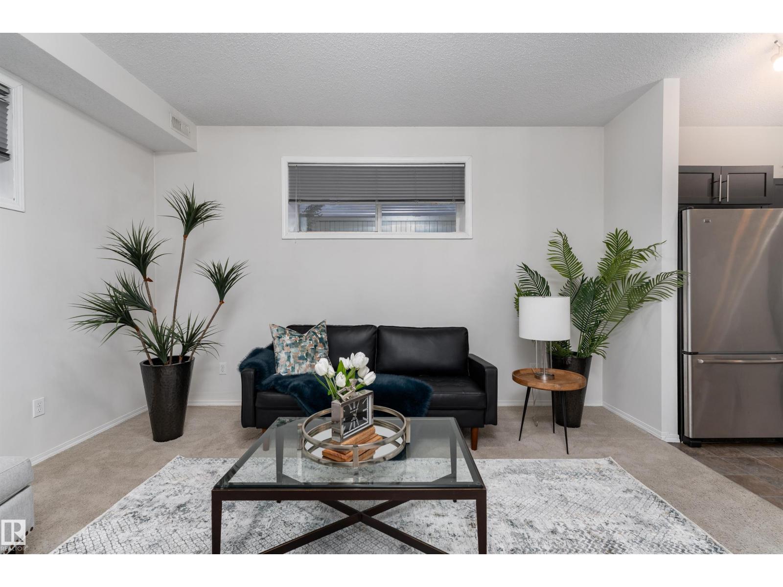 #22 6520 2 AV SW, Edmonton