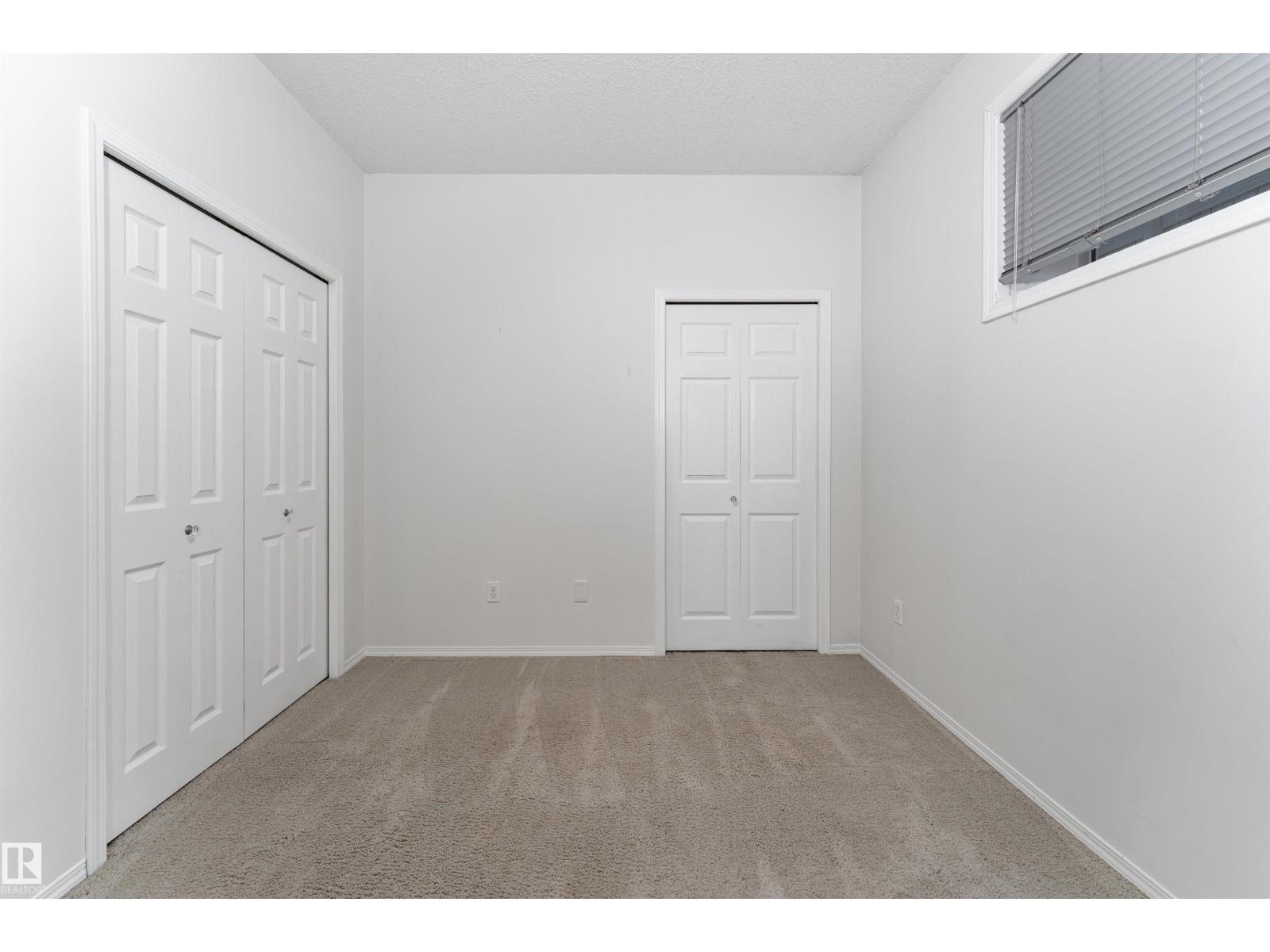 #22 6520 2 AV SW, Edmonton