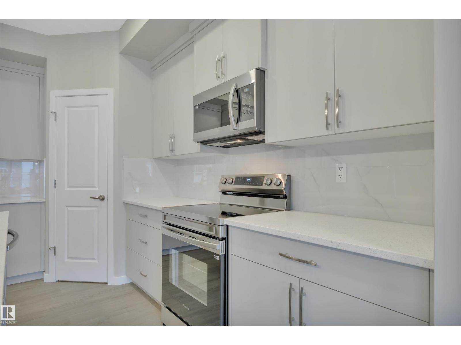 9100 ELVES LO NW, Edmonton